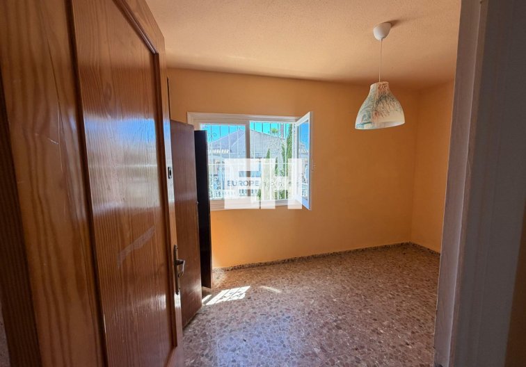 Segunda mano - villa - Torrevieja - Los Balcones - Los Altos Del Edén