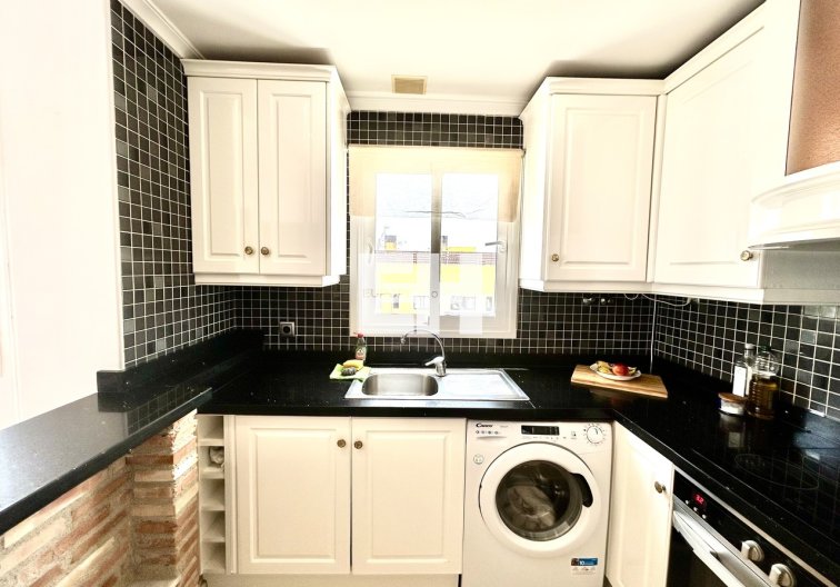 Segunda mano - Apartamento  - Villamartin - Costa Blanca