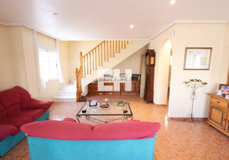 Segunda mano - villa - Torrevieja - Costa Blanca