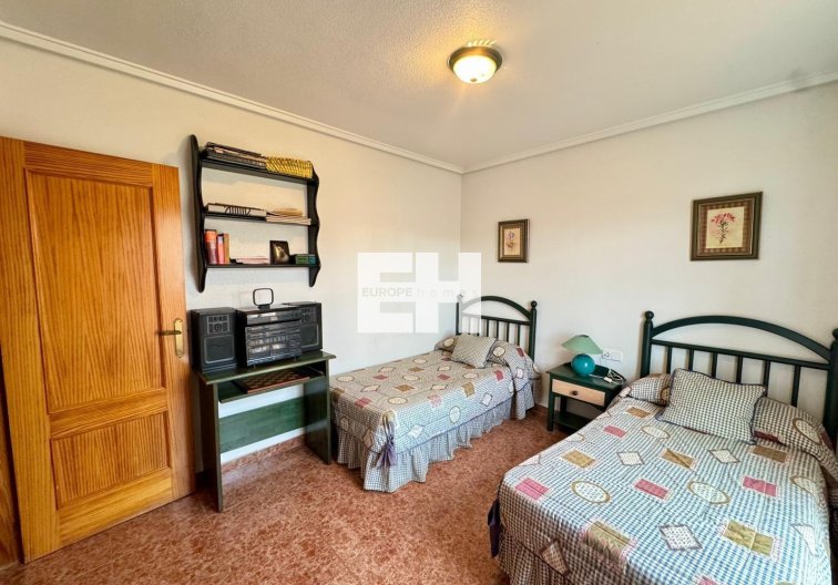 Segunda mano - villa - Torrevieja - Costa Blanca