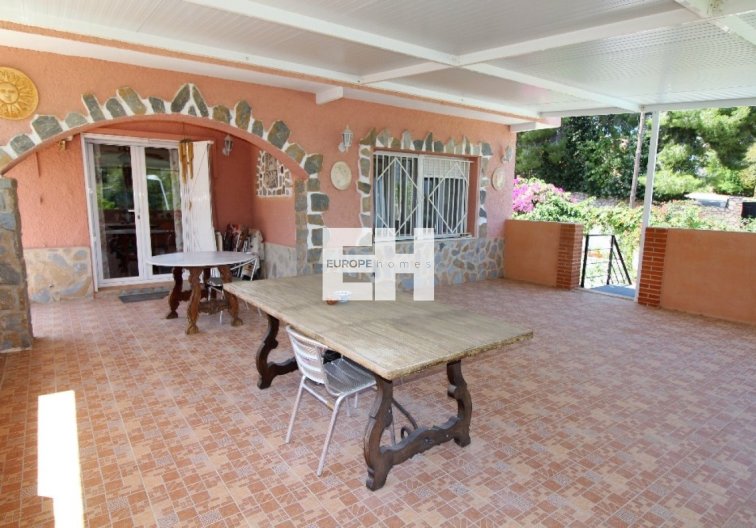 Segunda mano - villa - Torrevieja - Los Balcones 