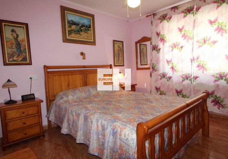 Segunda mano - villa - Torrevieja - Los Balcones 