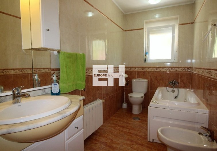 Segunda mano - villa - Torrevieja - Los Balcones 