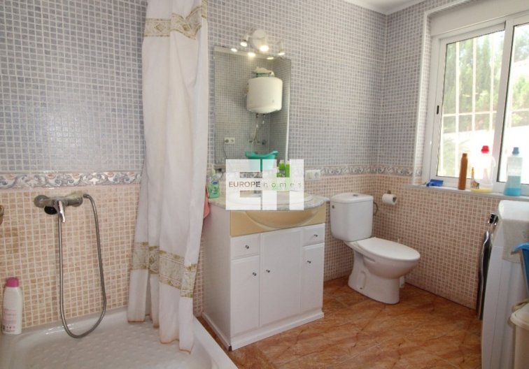 Segunda mano - villa - Torrevieja - Los Balcones 
