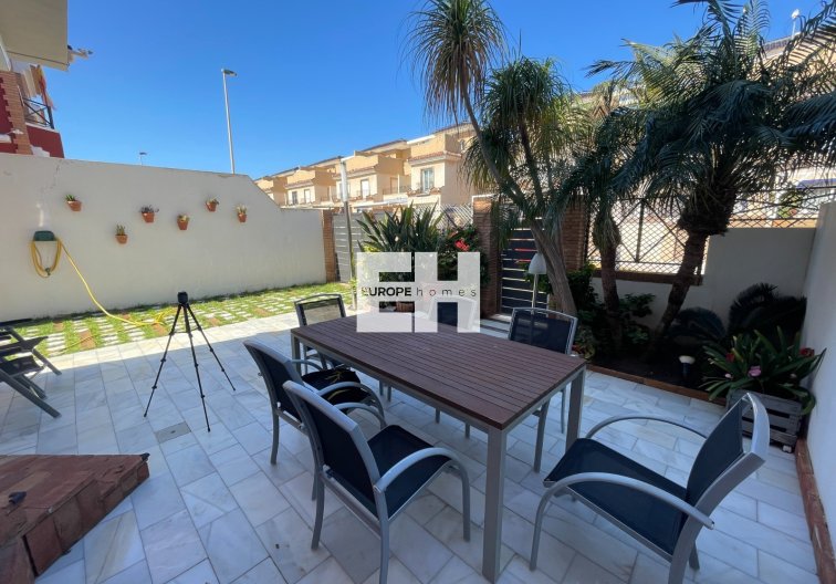 Segunda mano - town house - Torre de la Horadada - Costa Blanca