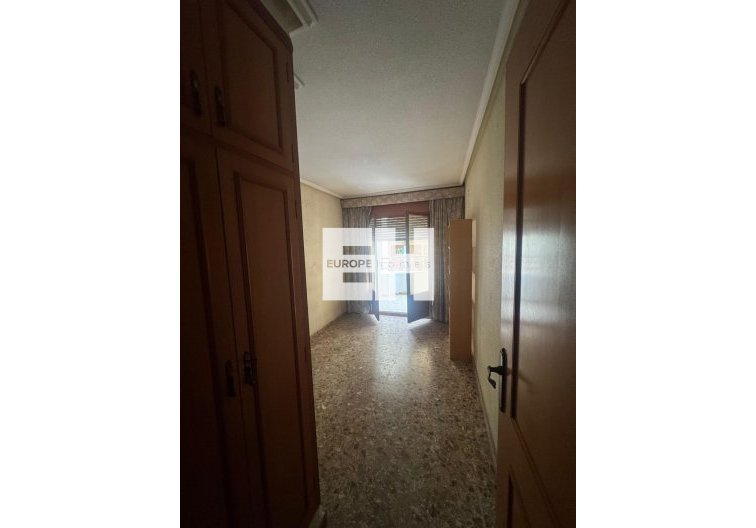 Segunda mano - Apartamento  - Orihuela - Zona Centro