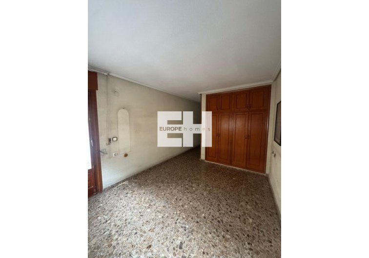 Segunda mano - Apartamento  - Orihuela - Zona Centro