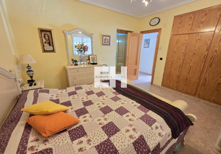 Segunda mano - villa - Orihuela Costa - Playa Flamenca