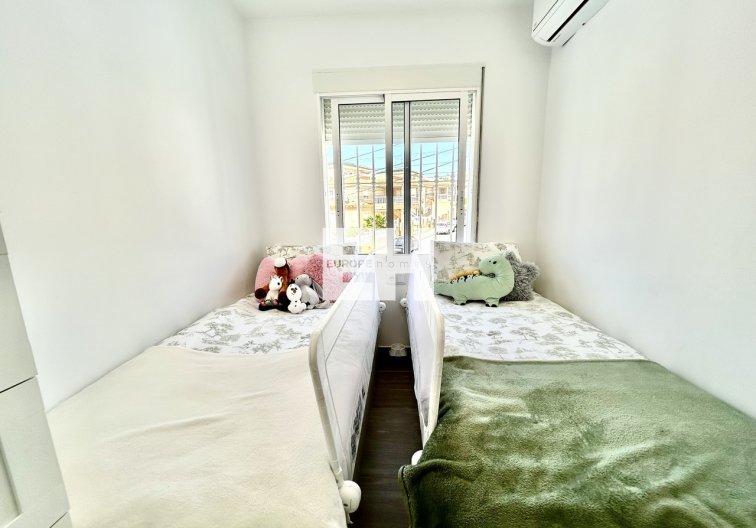 Segunda mano - villa - Villamartin - Costa Blanca
