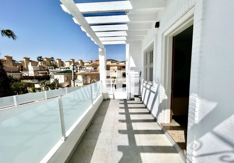 Segunda mano - villa - Villamartin - Costa Blanca