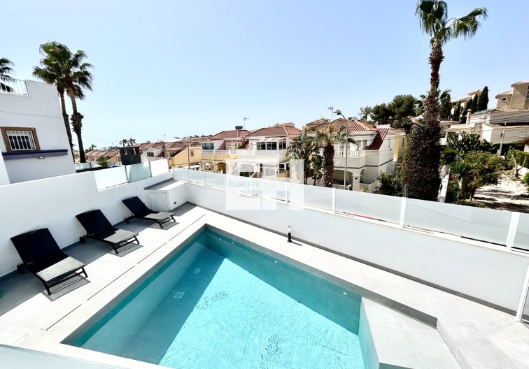 Segunda mano - villa - Villamartin - Costa Blanca
