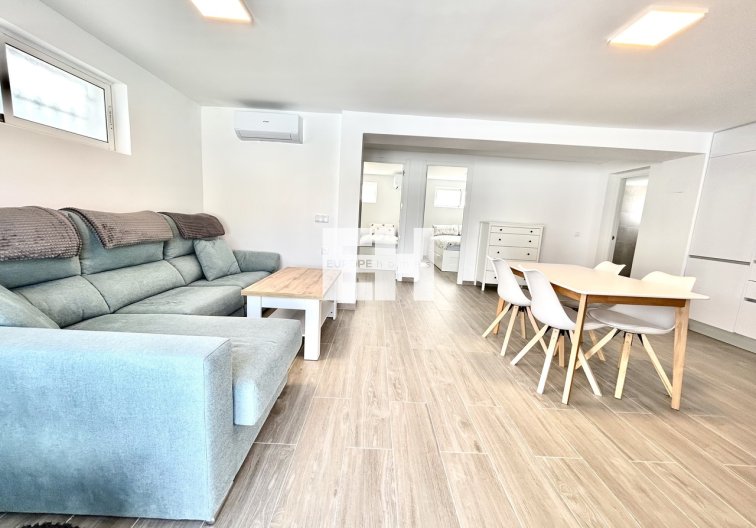 Segunda mano - villa - Villamartin - Costa Blanca
