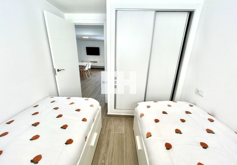 Segunda mano - villa - Villamartin - Costa Blanca