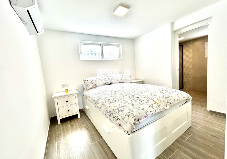 Segunda mano - villa - Villamartin - Costa Blanca