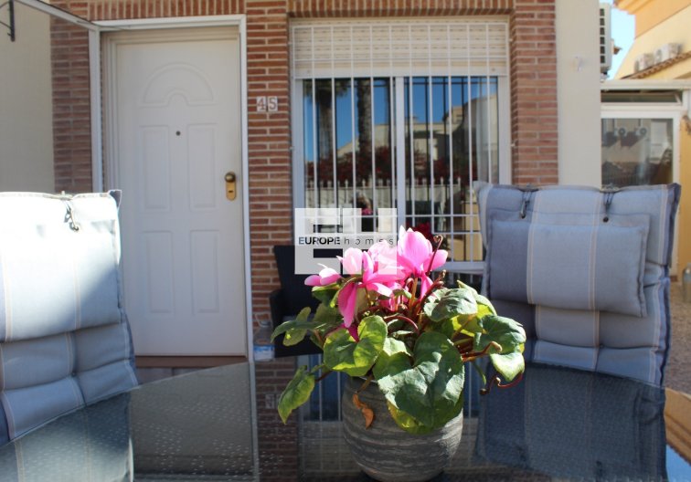 Segunda mano - villa - Villamartin - Costa Blanca