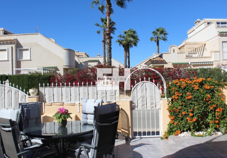 Segunda mano - villa - Villamartin - Costa Blanca