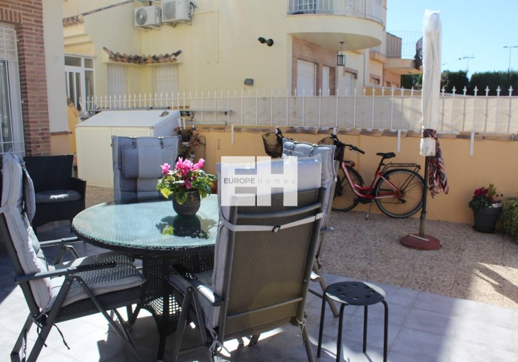 Segunda mano - villa - Villamartin - Costa Blanca