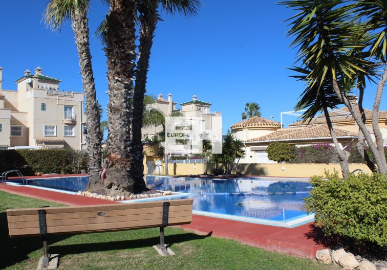 Segunda mano - villa - Villamartin - Costa Blanca