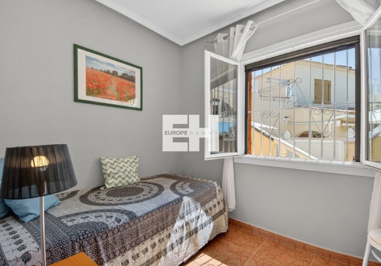 Segunda mano - Quad House - Playa Flamenca - Serena III