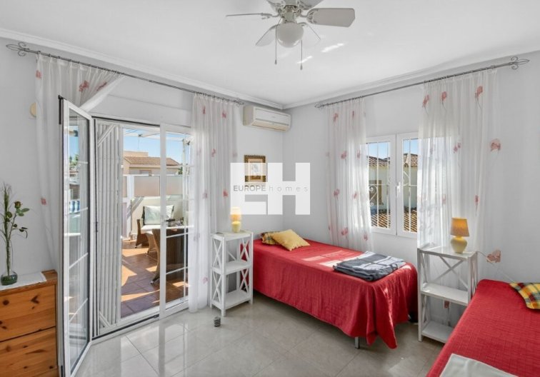 Segunda mano - Quad House - Playa Flamenca - Serena III