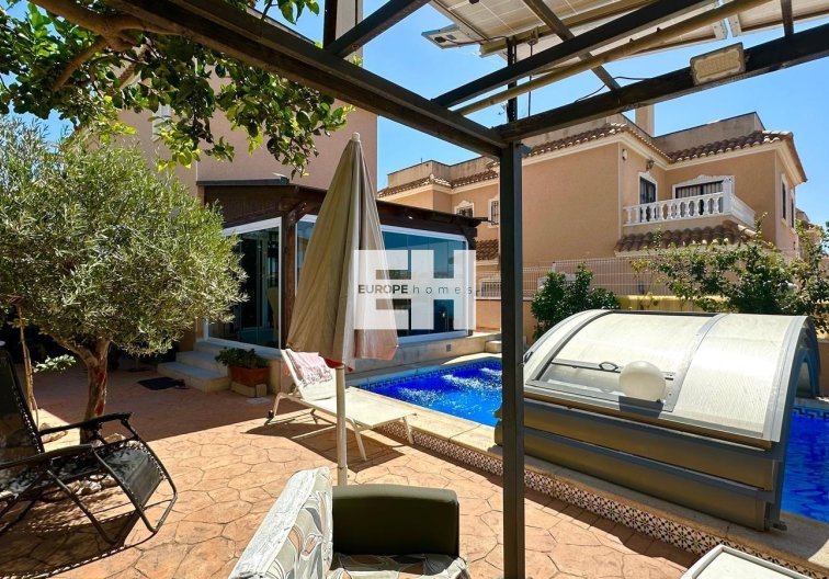 Segunda mano - villa - Orihuela Costa - La Regia