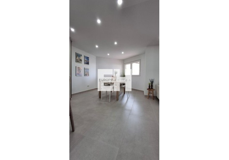 Segunda mano - Apartamento  - Torrevieja - Acequion