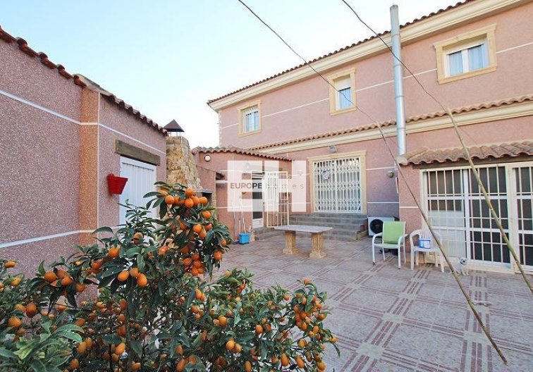 Segunda mano - villa - Formentera del Segura - C- Cooperativa
