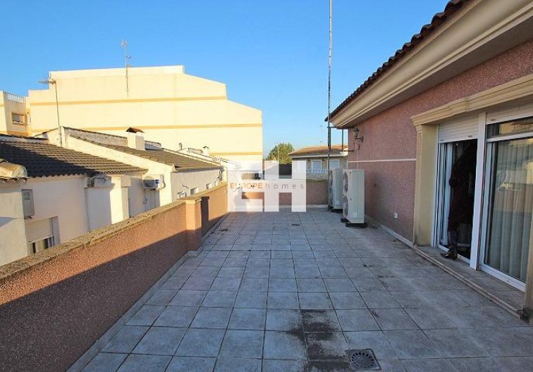 Segunda mano - villa - Formentera del Segura - C- Cooperativa