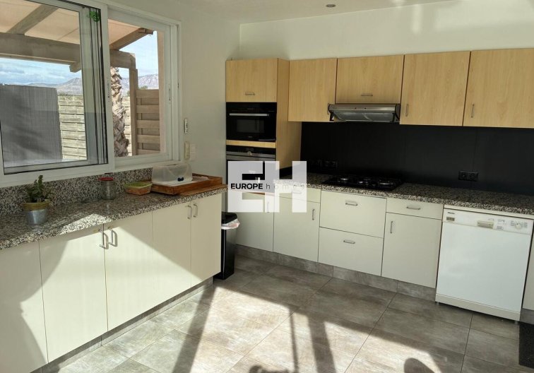 Segunda mano - villa - Crevillent - Costa Blanca