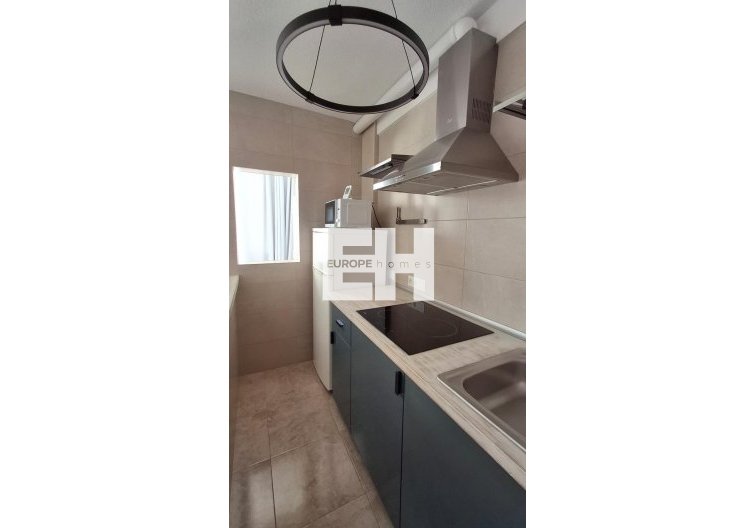 Segunda mano - Apartamento  - Torrevieja - La Mata Pueblo