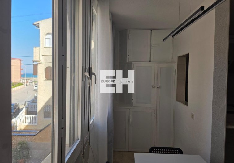 Segunda mano - Apartamento  - Torrevieja - La Mata Pueblo