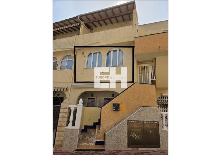 Segunda mano - Apartamento  - Torrevieja - La Mata Pueblo