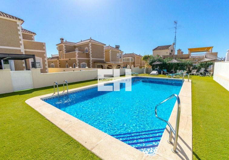 Segunda mano - town house - San Miguel de Salinas - El Galán