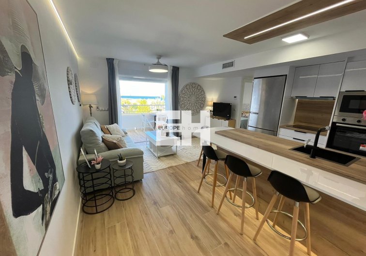 Segunda mano - Apartamento  - Torrevieja - Punta Prima
