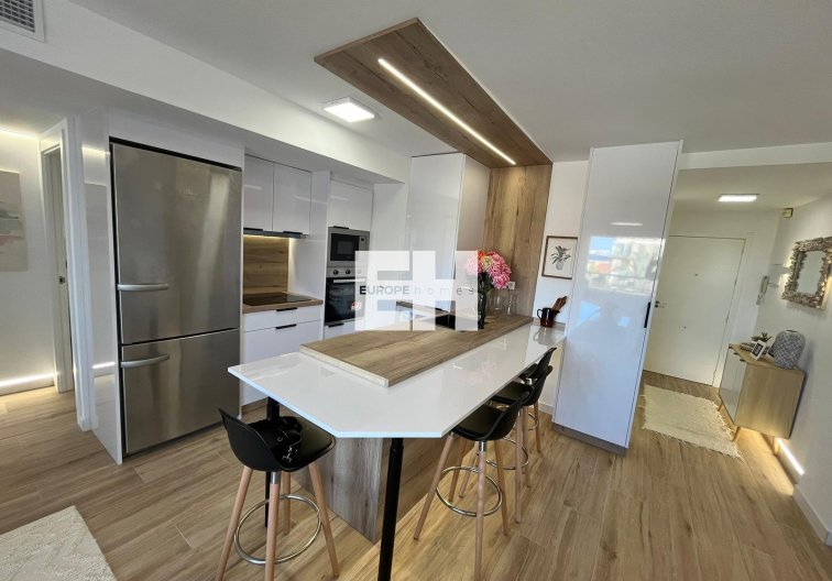Segunda mano - Apartamento  - Torrevieja - Punta Prima