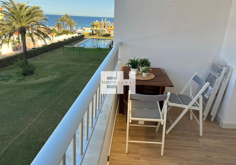 Segunda mano - Apartamento  - Torrevieja - Punta Prima