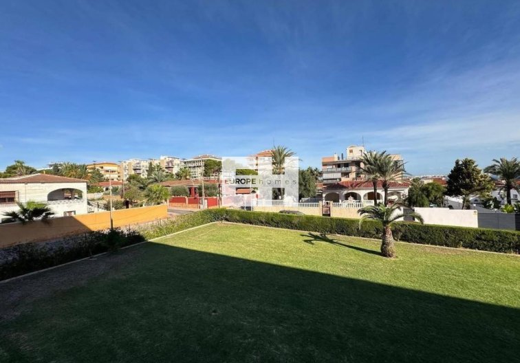 Segunda mano - Apartamento  - Torrevieja - Punta Prima