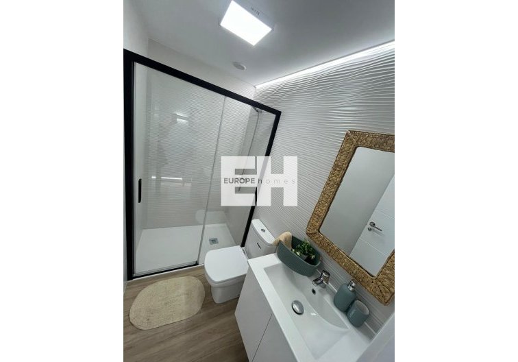 Segunda mano - Apartamento  - Torrevieja - Punta Prima