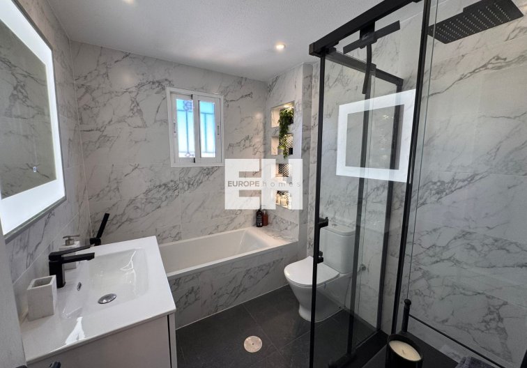 Segunda mano - town house - Campoamor - Costa Blanca