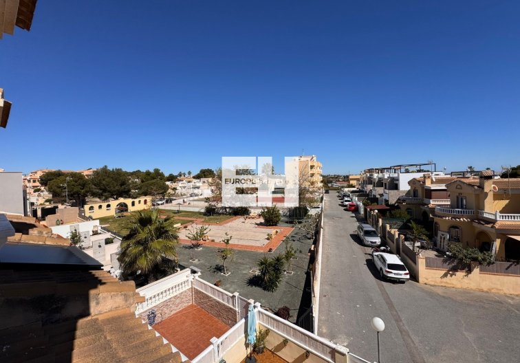 Segunda mano - town house - Campoamor - Costa Blanca