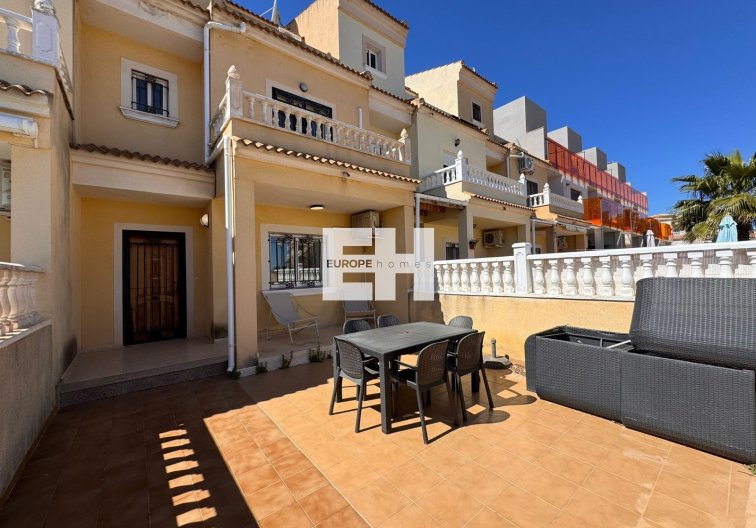 Segunda mano - town house - Campoamor - Costa Blanca