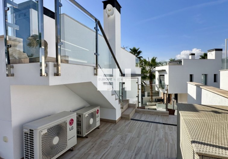 Segunda mano - villa - Orihuela Costa - Costa Blanca