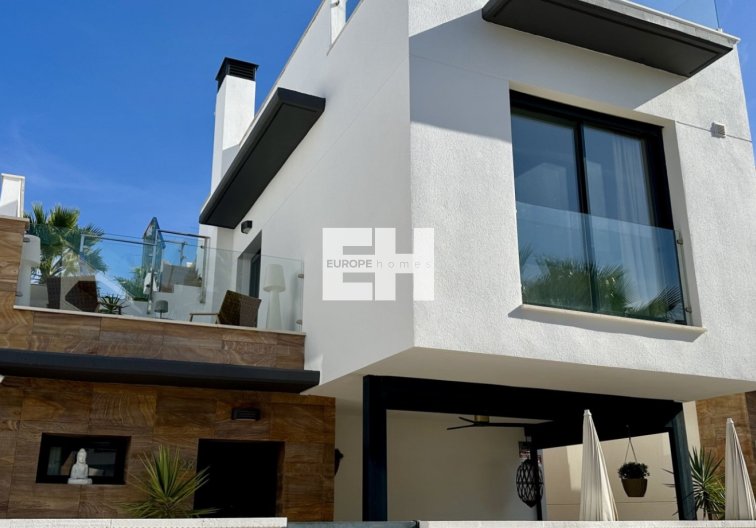 Segunda mano - villa - Orihuela Costa - Costa Blanca