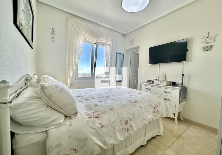 Segunda mano - villa - Villamartin - Costa Blanca