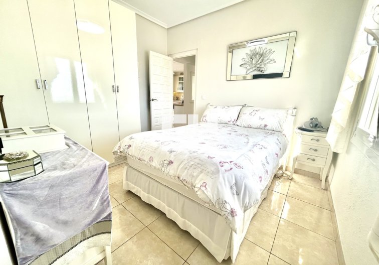 Segunda mano - villa - Villamartin - Costa Blanca