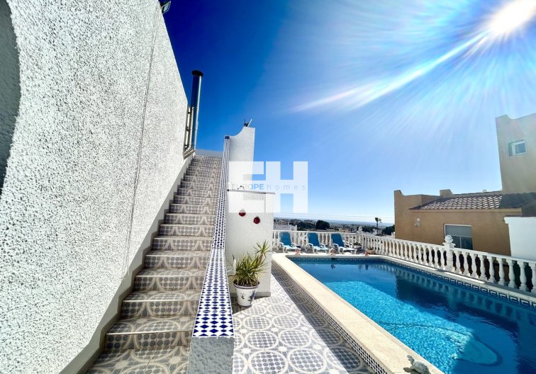 Segunda mano - villa - Villamartin - Costa Blanca