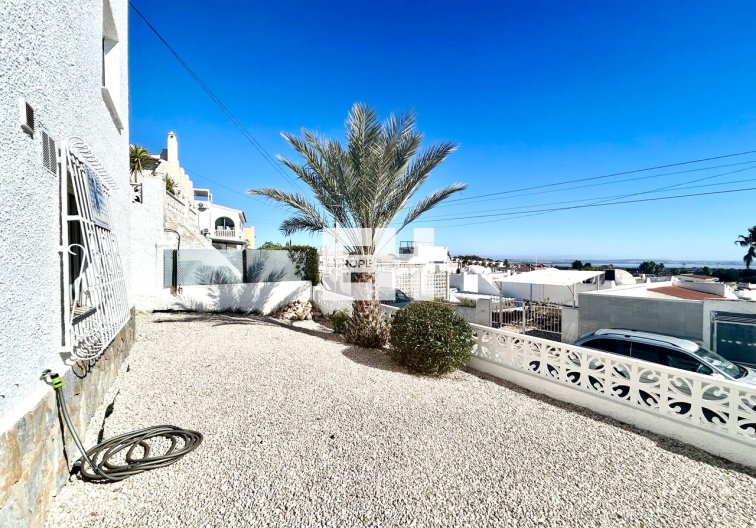 Segunda mano - villa - Villamartin - Costa Blanca