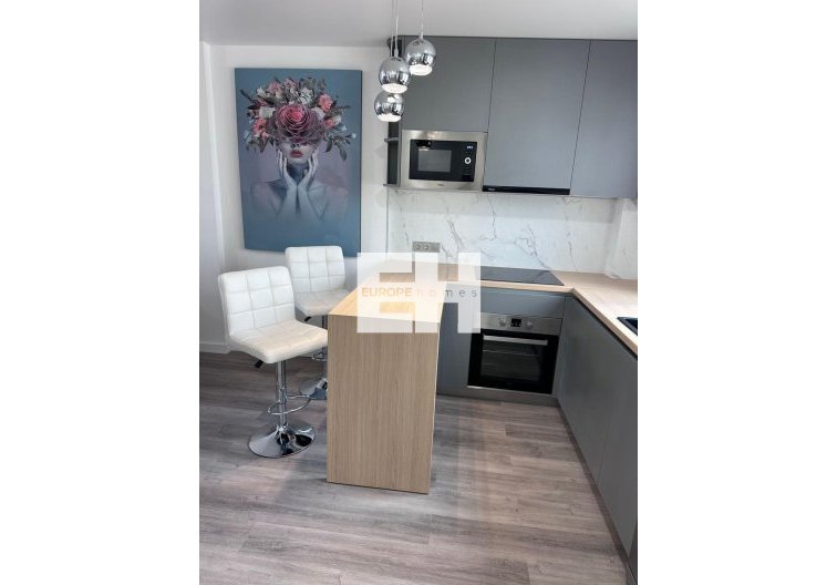 Segunda mano - Apartamento  - Torrevieja - Estacion De Autobuses