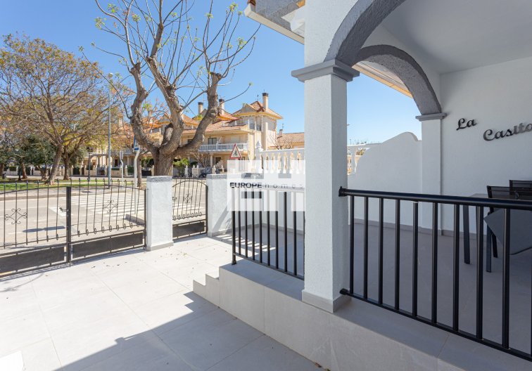 Segunda mano - villa - Pilar de la Horadada - Costa Blanca
