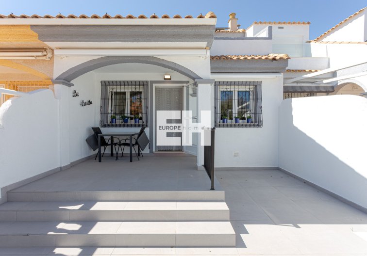 Segunda mano - villa - Pilar de la Horadada - Costa Blanca